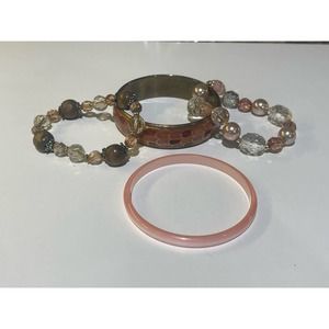 Vintage Lot of Bracelets Stretch and Bangle Bracelets‎